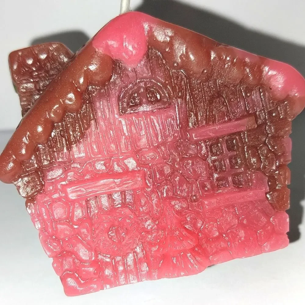Hand crafted limited edition Gingerbread house candle